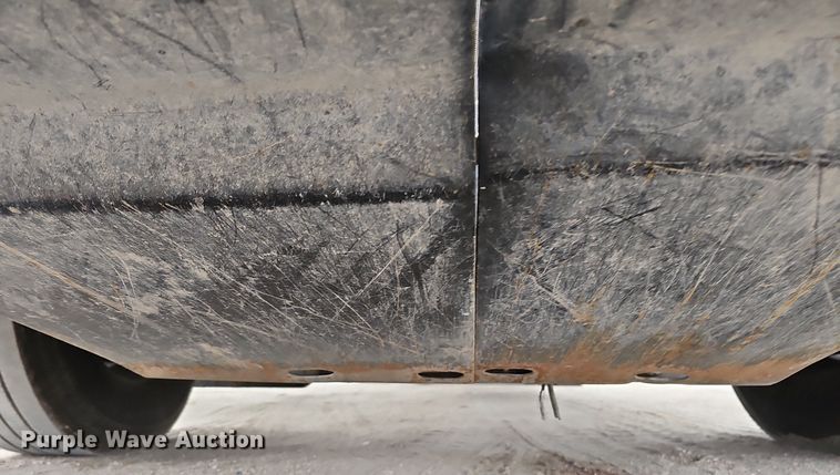 image for item DK0720 2009 Peterbilt 320 refuse truck