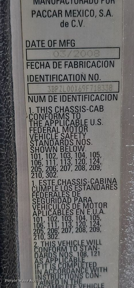 image for item DK0720 2009 Peterbilt 320 refuse truck