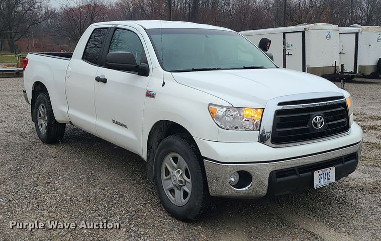 image for item DK4180 2013 Toyota Tundra Double Cab pickup truck