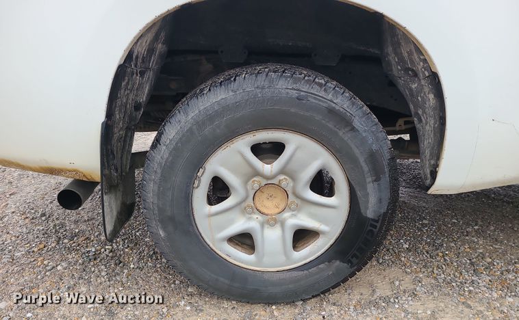 image for item DK4180 2013 Toyota Tundra Double Cab pickup truck