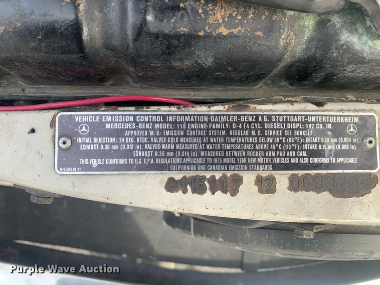 image for item DM7756 1975 Mercedes Benz 240D 