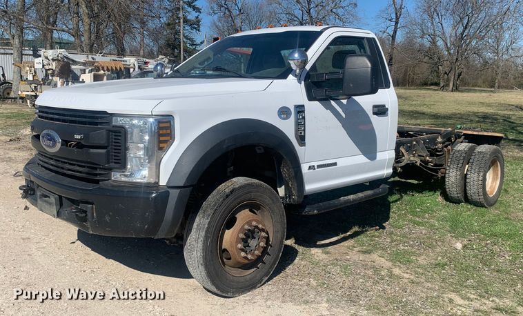 image for item DM7760 2019 Ford F550 truck cab and chassis
