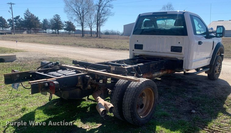 image for item DM7760 2019 Ford F550 truck cab and chassis
