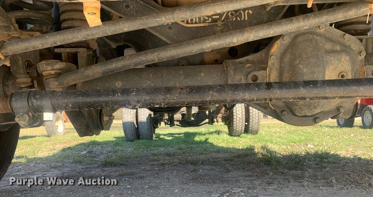 image for item DM7760 2019 Ford F550 truck cab and chassis