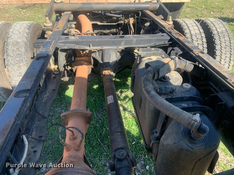 image for item DM7760 2019 Ford F550 truck cab and chassis