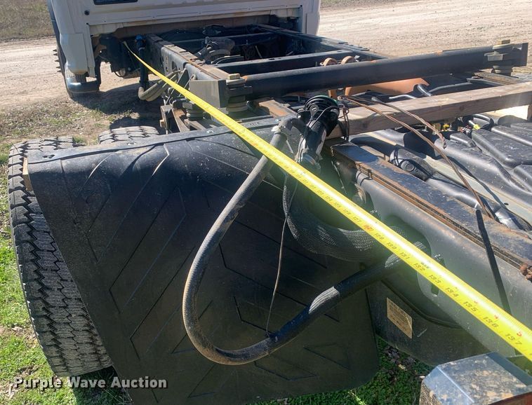 image for item DM7760 2019 Ford F550 truck cab and chassis