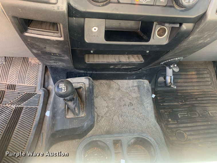 image for item DM7760 2019 Ford F550 truck cab and chassis