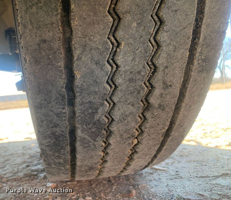 image for item DM7760 2019 Ford F550 truck cab and chassis