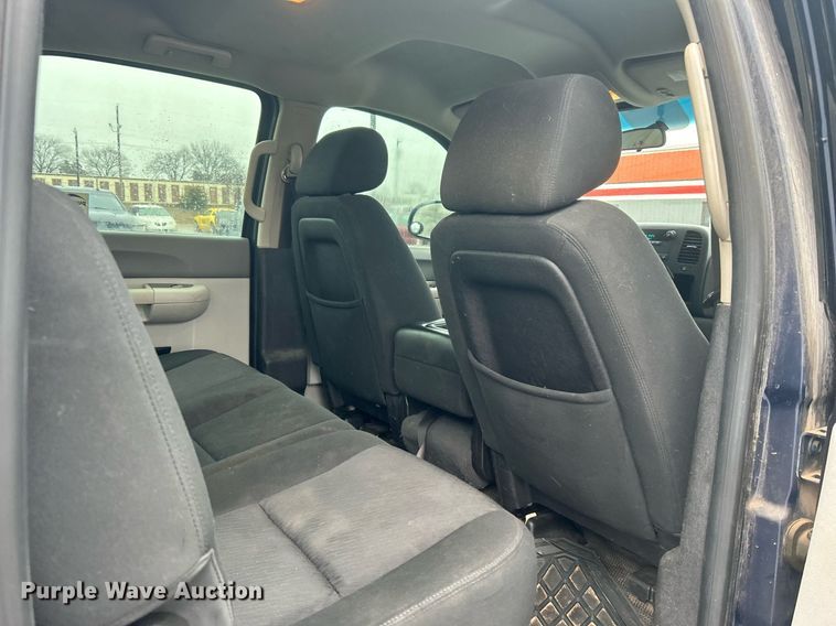 image for item DN0679 2012 Chevrolet  Silverado 1500 Crew Cab pickup truck