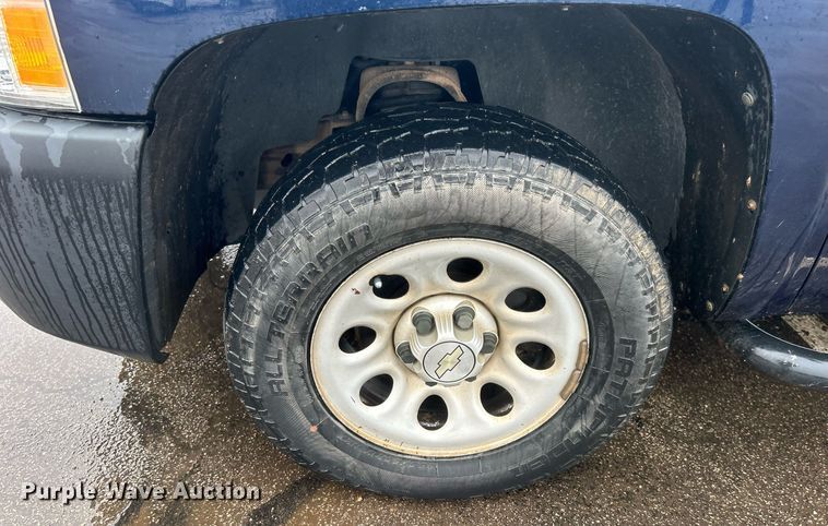 image for item DN0679 2012 Chevrolet  Silverado 1500 Crew Cab pickup truck