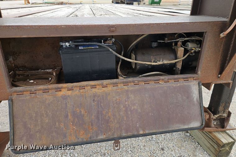 image for item DN7236 1992 Load EEZ equipment trailer