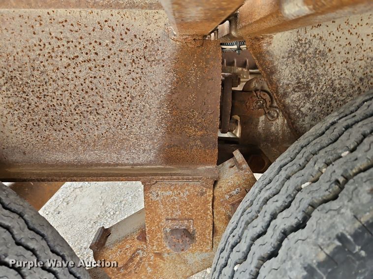 image for item DN7236 1992 Load EEZ equipment trailer