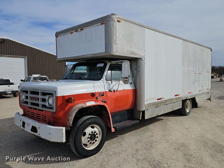 image for item DN7238 1988 GMC 6000 box truck