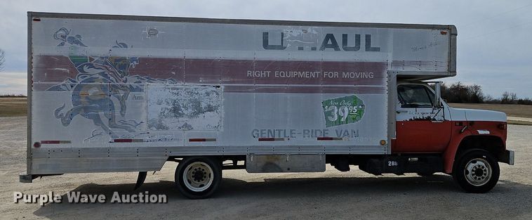 image for item DN7238 1988 GMC 6000 box truck