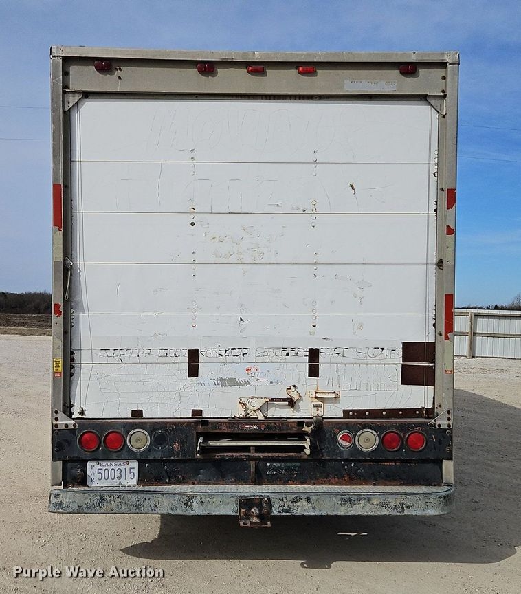 image for item DN7238 1988 GMC 6000 box truck