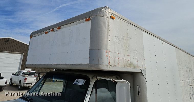 image for item DN7238 1988 GMC 6000 box truck