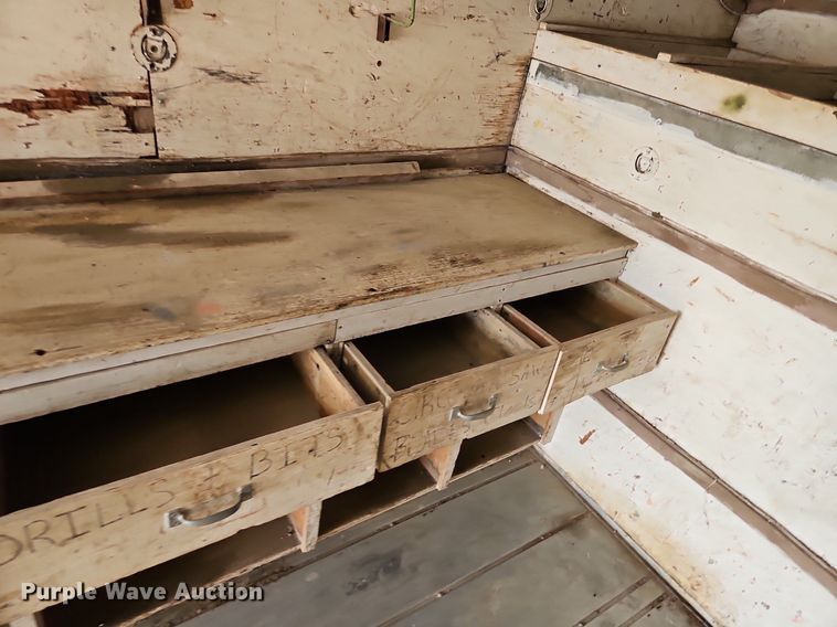 image for item DN7238 1988 GMC 6000 box truck