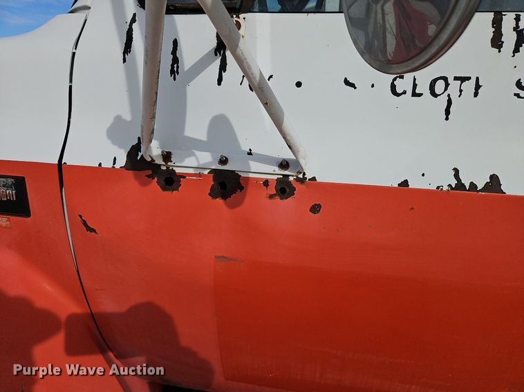 image for item DN7238 1988 GMC 6000 box truck