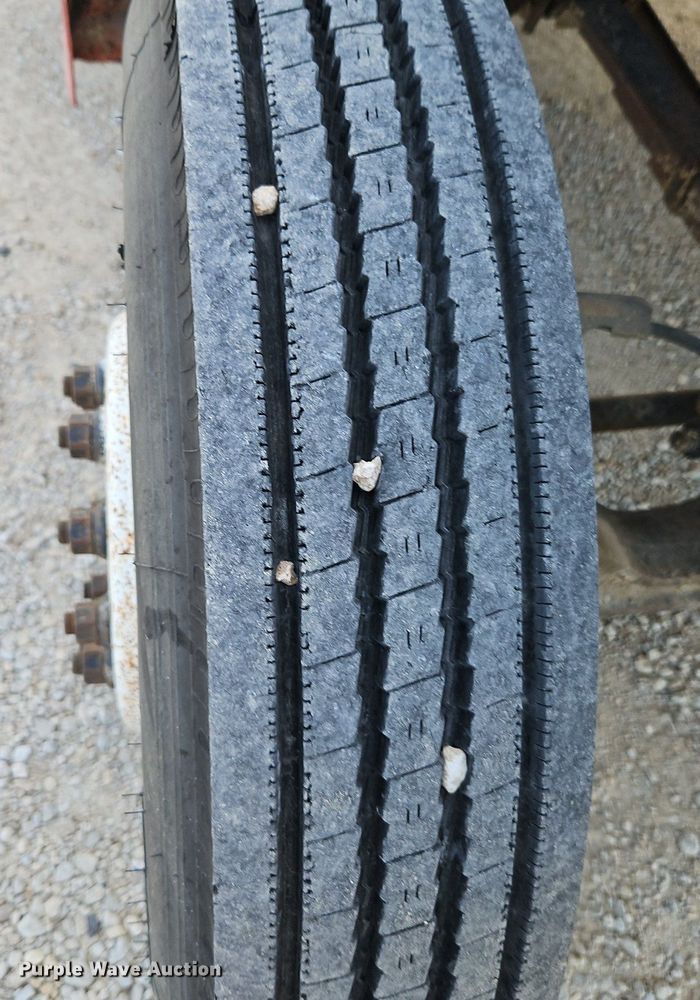 image for item DN7238 1988 GMC 6000 box truck