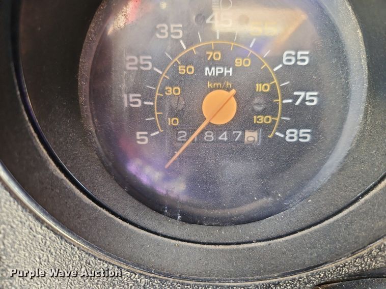 image for item DN7243 1986 Chevrolet  Custom Deluxe 30 box truck