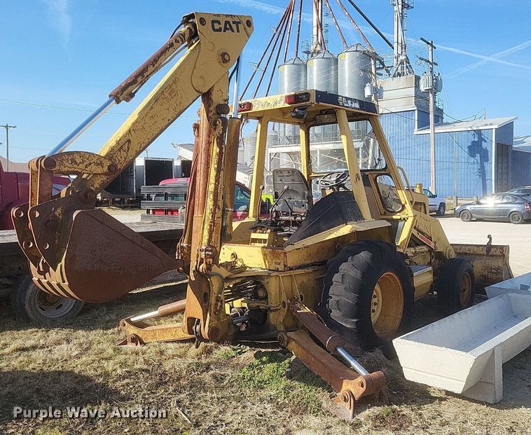 image for item DO4831 1986 Caterpillar 416 backhoe