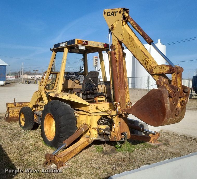 image for item DO4831 1986 Caterpillar 416 backhoe