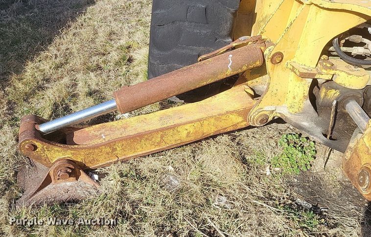 image for item DO4831 1986 Caterpillar 416 backhoe