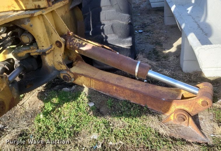 image for item DO4831 1986 Caterpillar 416 backhoe