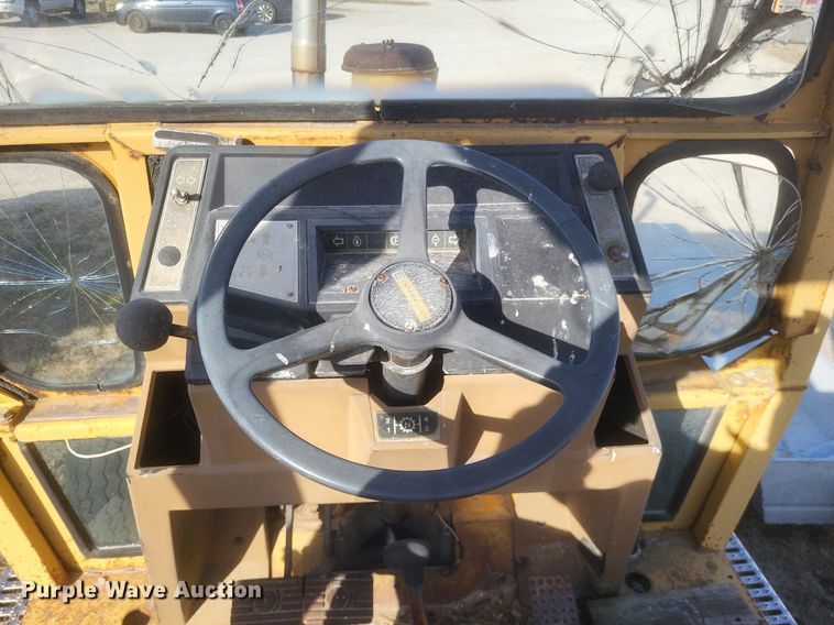 image for item DO4831 1986 Caterpillar 416 backhoe