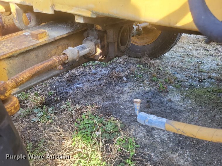 image for item DO4831 1986 Caterpillar 416 backhoe