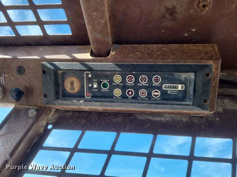 image for item DO4836 1994 Case 1845C skid steer loader