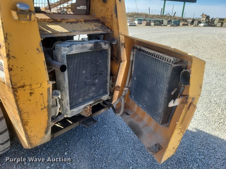 image for item DO4836 1994 Case 1845C skid steer loader