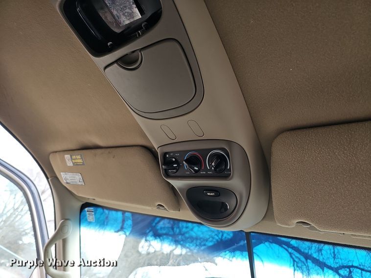 image for item DP0806 2002 Ford  Expedition XLT SUV