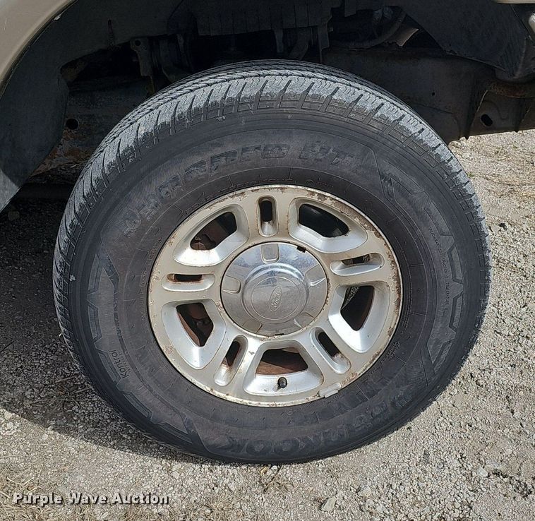 image for item DP0806 2002 Ford  Expedition XLT SUV