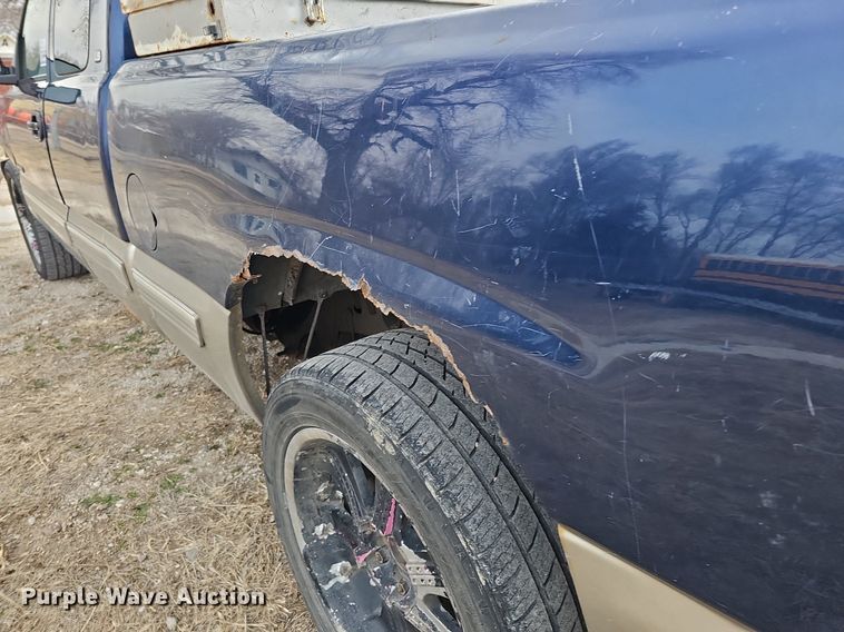 image for item DP0809 1999 Chevrolet Silverado LS Ext. Cab pickup truck