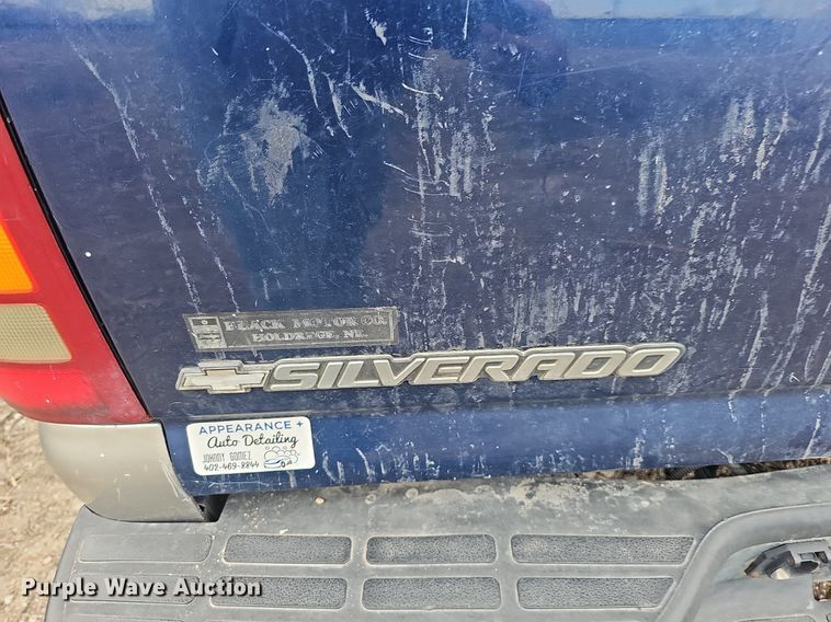 image for item DP0809 1999 Chevrolet Silverado LS Ext. Cab pickup truck