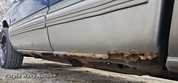 image for item DP0809 1999 Chevrolet Silverado LS Ext. Cab pickup truck