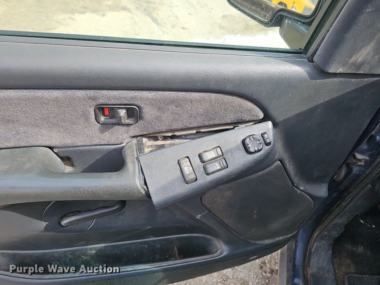 image for item DP0809 1999 Chevrolet Silverado LS Ext. Cab pickup truck