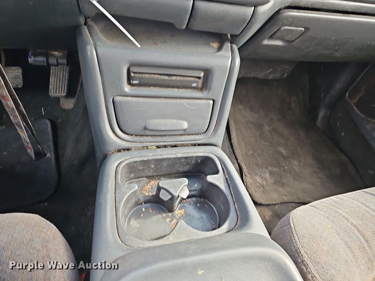 image for item DP0809 1999 Chevrolet Silverado LS Ext. Cab pickup truck