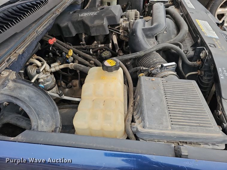 image for item DP0809 1999 Chevrolet Silverado LS Ext. Cab pickup truck