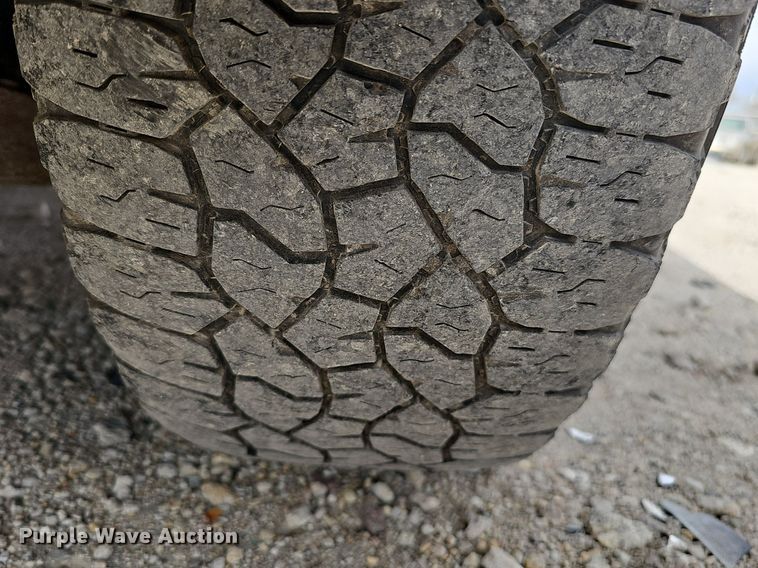 image for item DP0811 2004 Lincoln Navigator SUV