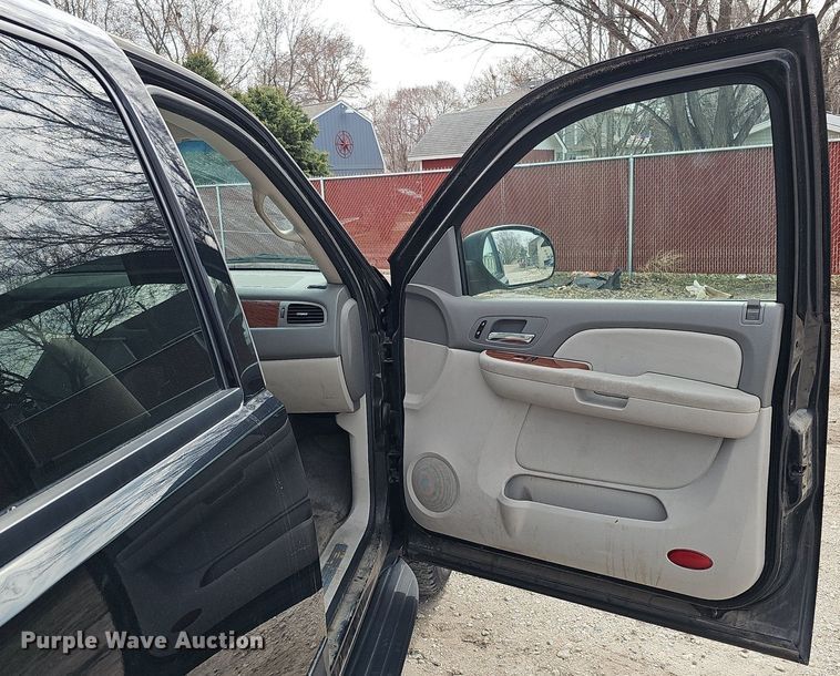 image for item DP0813 2008 GMC Yukon SLT SUV