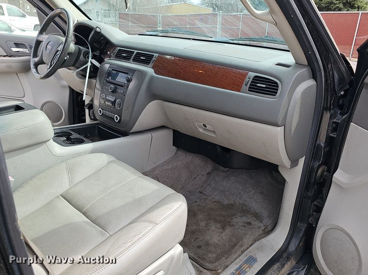 image for item DP0813 2008 GMC Yukon SLT SUV