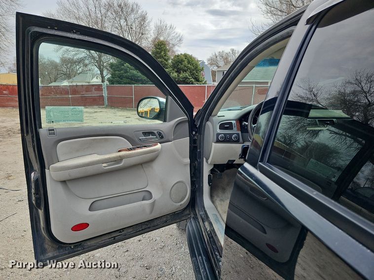 image for item DP0814 2007 Chevrolet Tahoe LTZ SUV