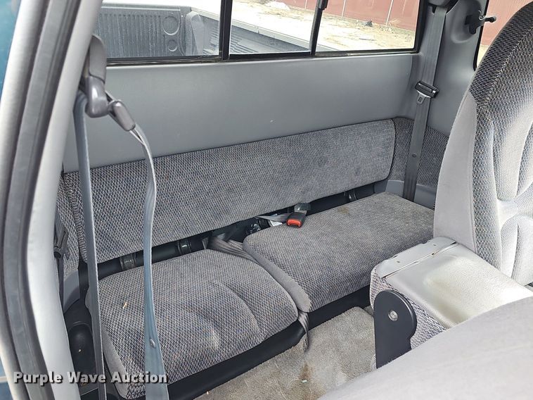 image for item DP0815 1997 Dodge Dakota SLT Club Cab pickup truck