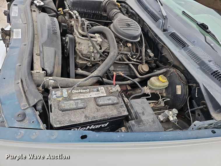 image for item DP0815 1997 Dodge Dakota SLT Club Cab pickup truck