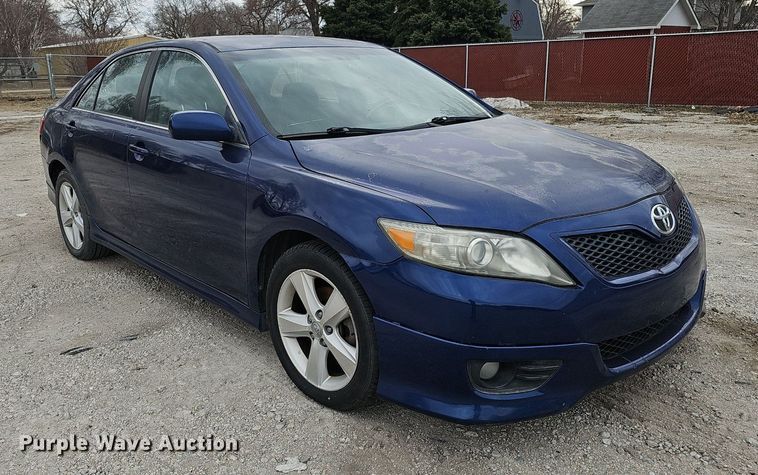image for item DP0816 2010 Toyota Camry SE 