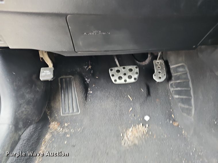 image for item DP0816 2010 Toyota Camry SE 