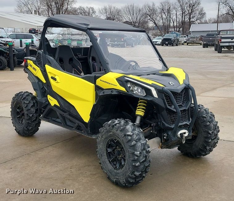 image for item DP1294 2019 Can-Am Maverick sport utility vehicle