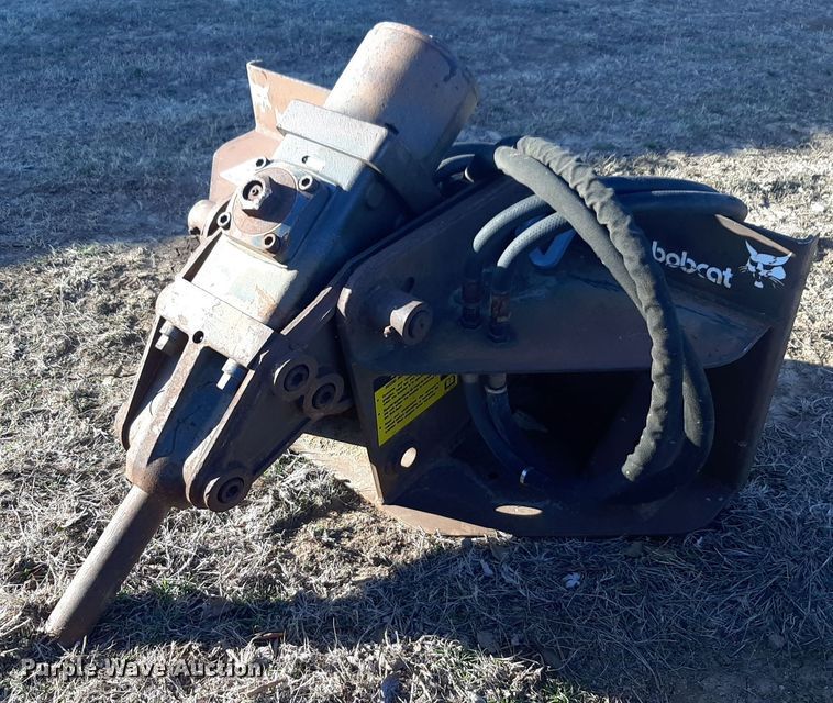 image for item DP2636 Melroe  2500-6 skid steer breaker